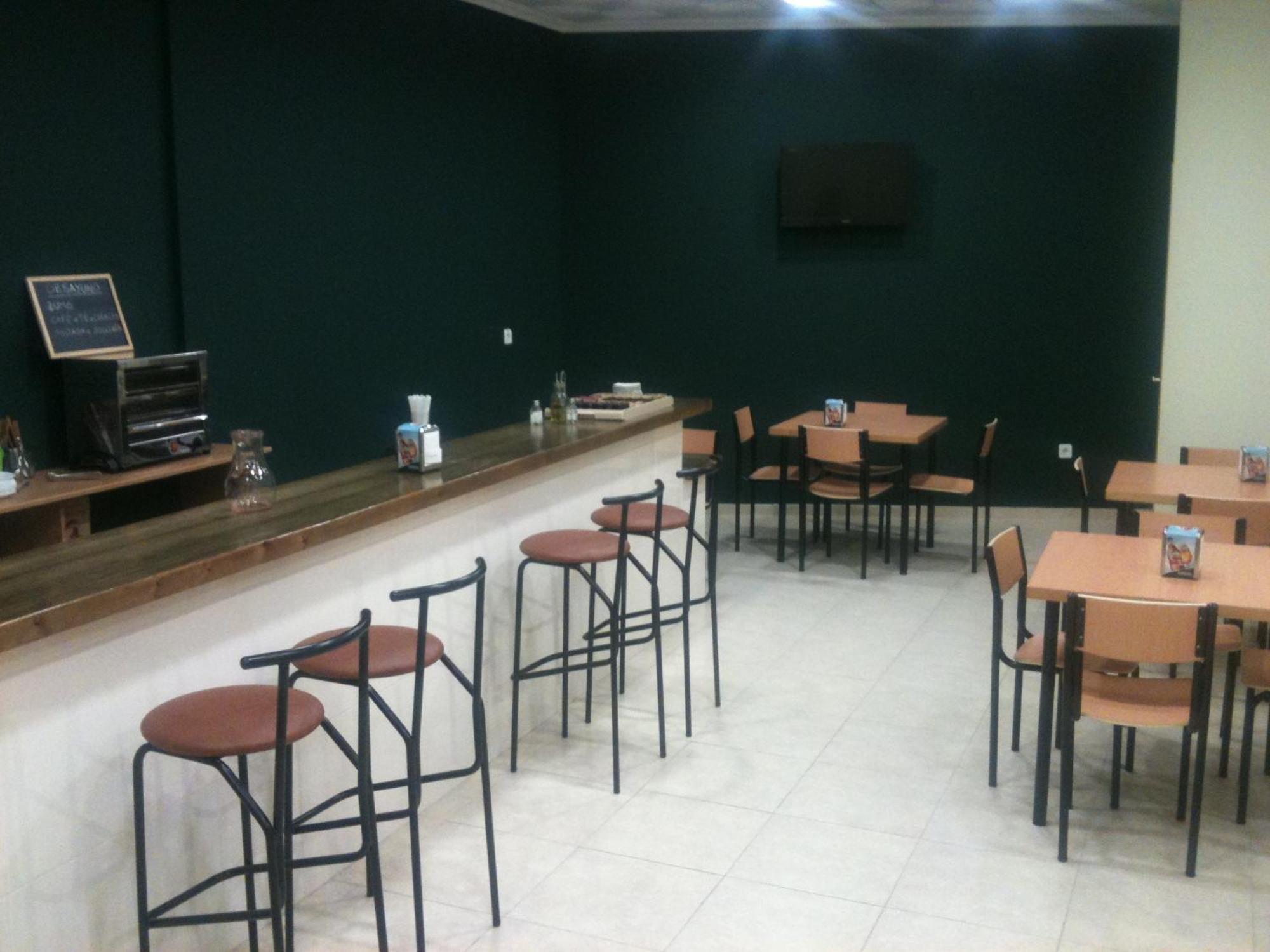 Hotel Rc Ramon Y Cajal Cuenca  Exteriör bild